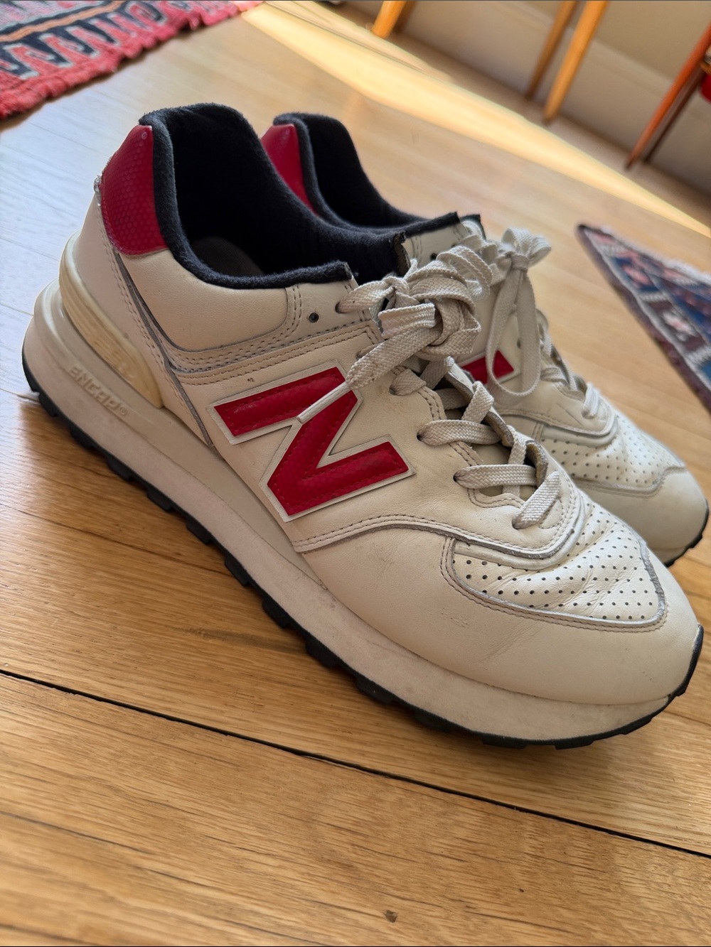 New Balance White and Red Leather Sneakers with Black Interior